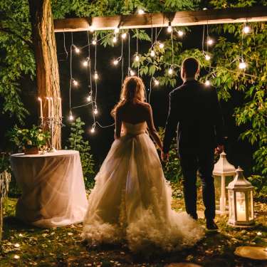 Heartfelt Ways To Honor a Loved One on Your Wedding Day