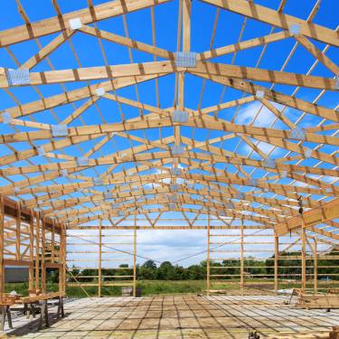 How To Choose the Best Pole Barn Builder