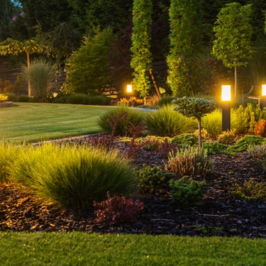 Landscaping Tips for Your Commercial Garden